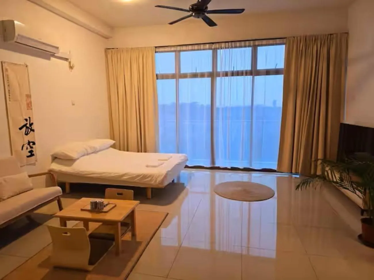 012 Palazio Apartment Japanese Style Studio Mount Austin Wifi & Netflix Johor Bahru
