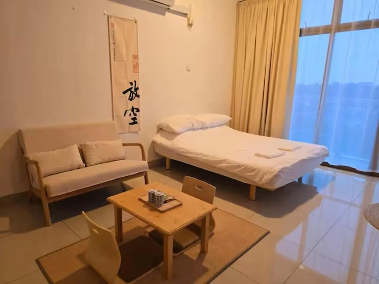 012 Palazio Apartment Japanese Style Studio Mount Austin Wifi & Netflix Johor Bahru Malaysia