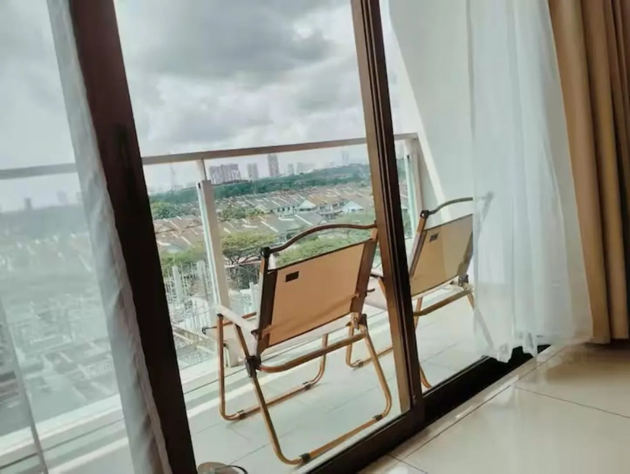 012 Palazio Apartment Japanese Style Studio Mount Austin Wifi & Netflix Johor Bahru