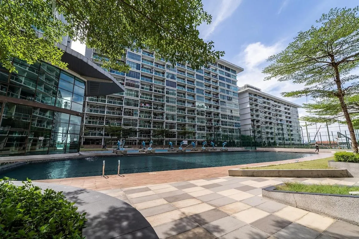 012 Palazio Apartment Japanese Style Studio Mount Austin Wifi & Netflix Johor Bahru