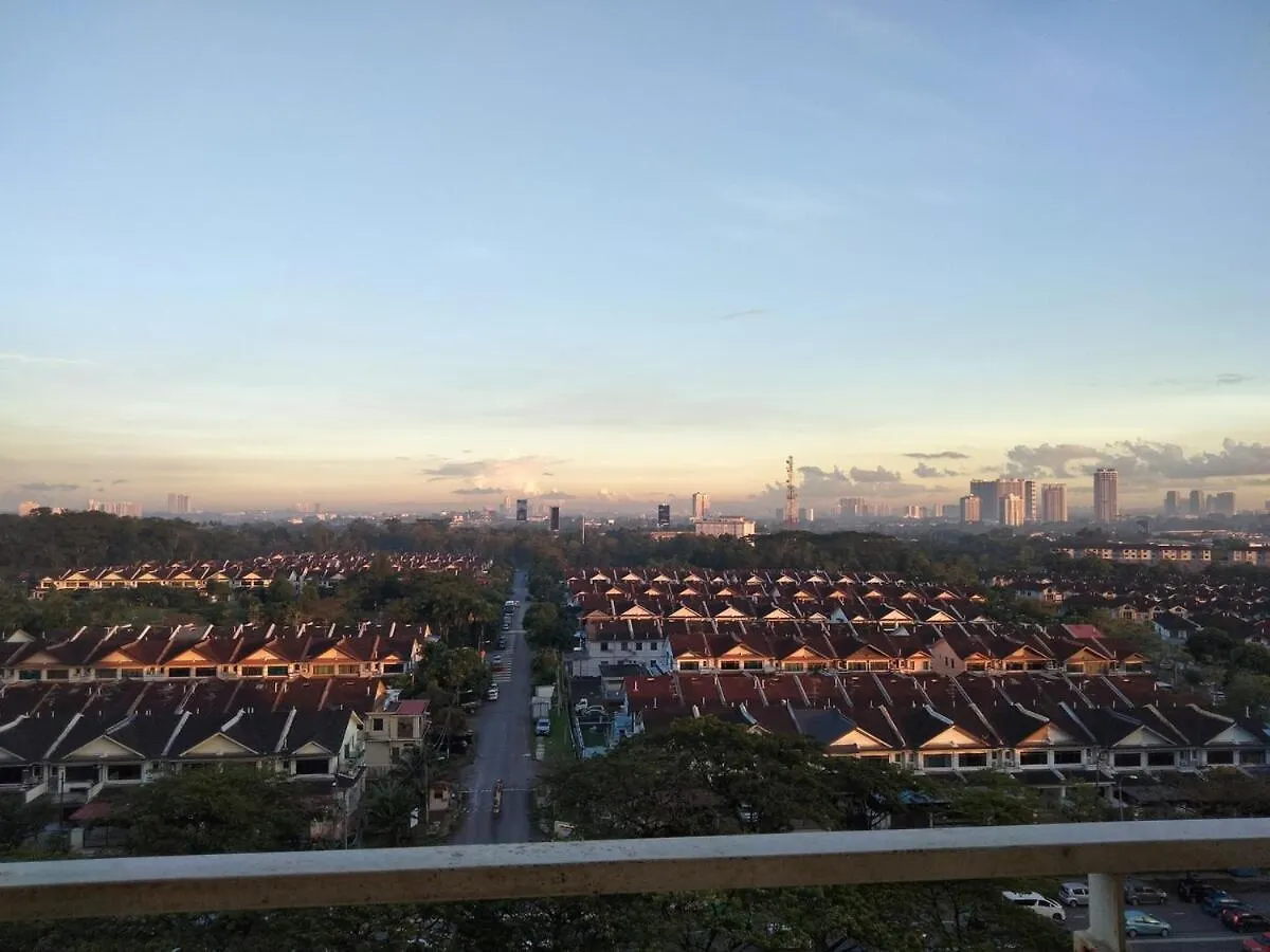 012 Palazio Apartment Japanese Style Studio Mount Austin Wifi & Netflix Johor Bahru