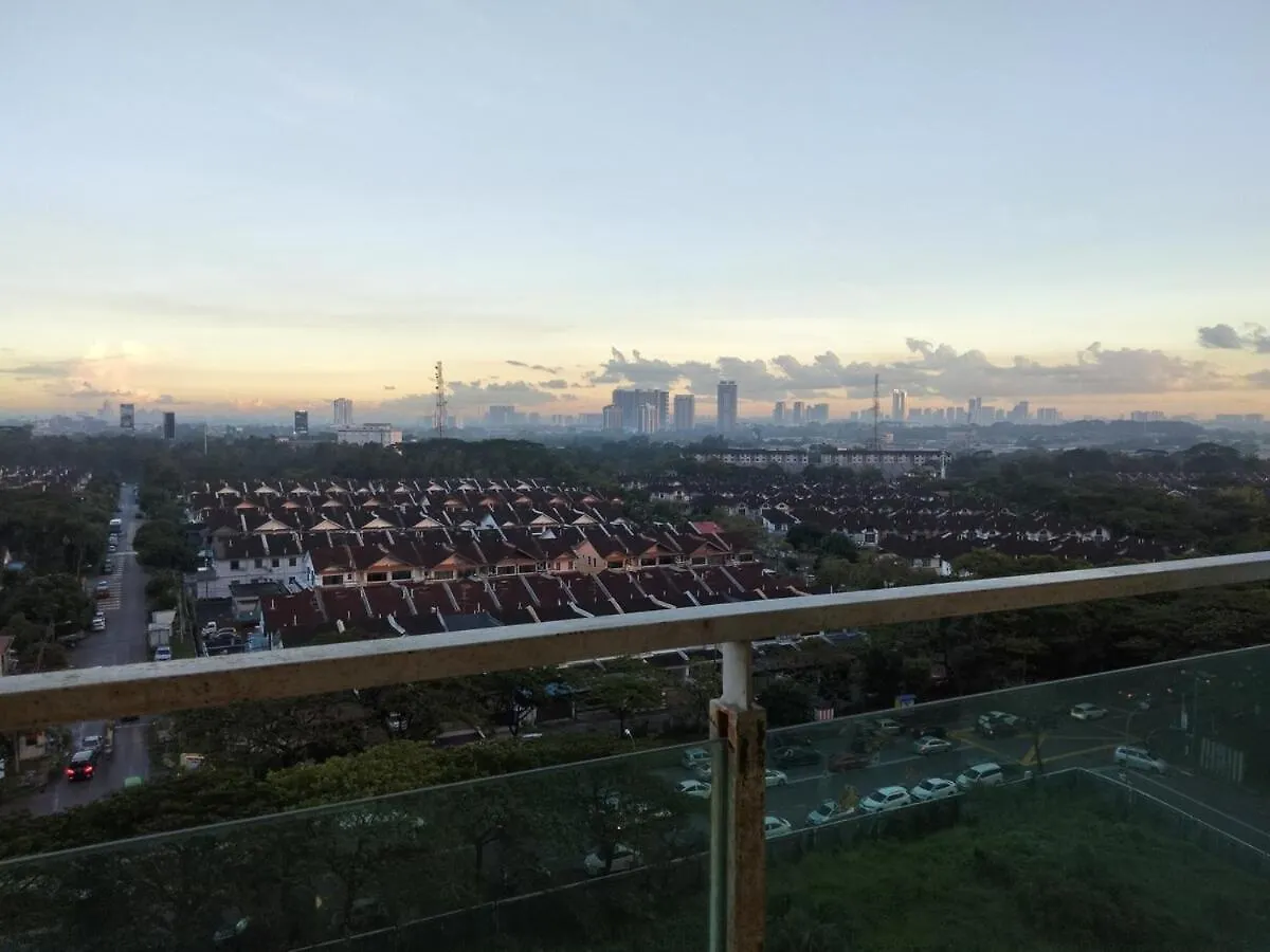 012 Palazio Apartment Japanese Style Studio Mount Austin Wifi & Netflix Johor Bahru